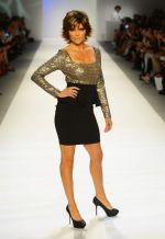 at NY fashion week on 10th Sept 2012 (66).JPG